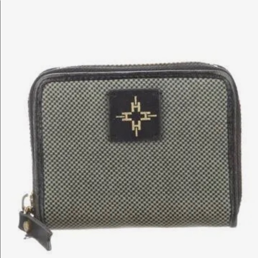 India Hicks Wallet